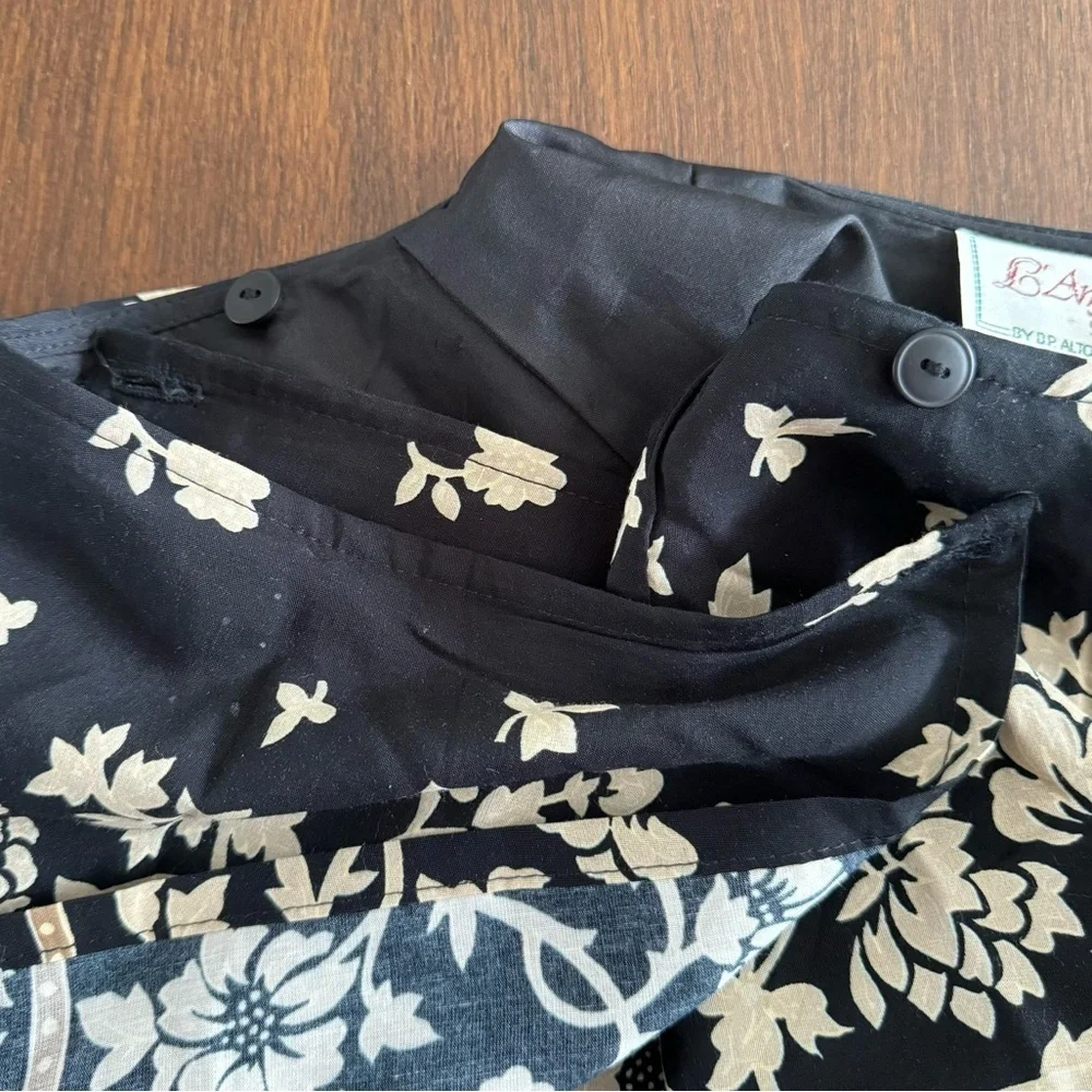 L' Amadei Women's Black Print Wrap Mini Skirt Size 10